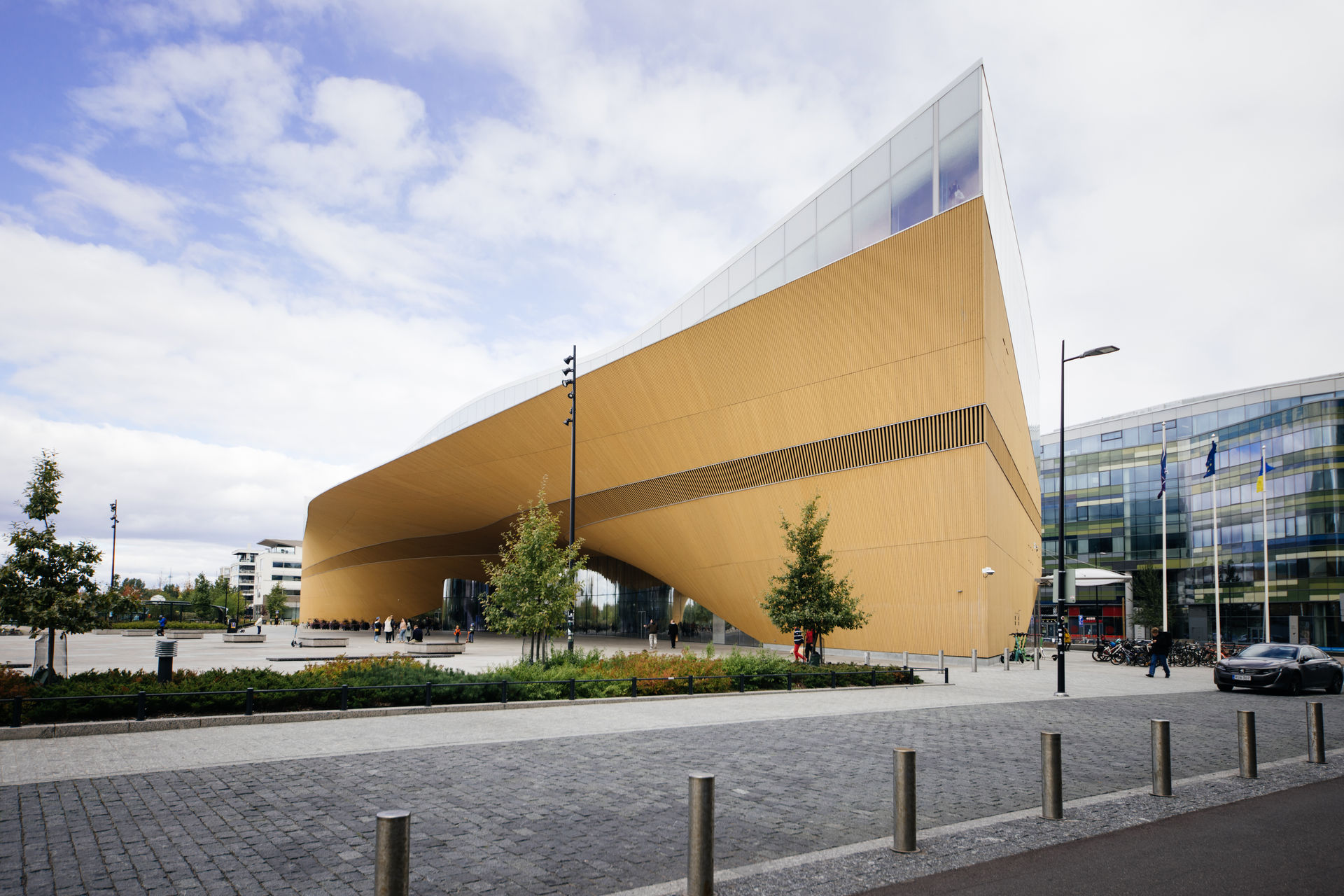 The leading construction and development company