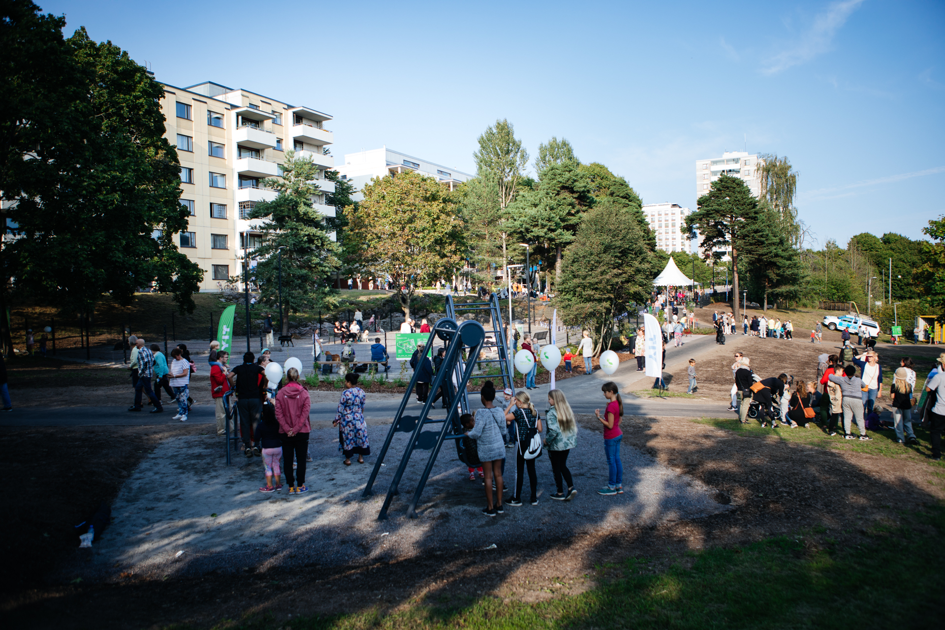 Sahkottajanpuiston_avajaiset (7).jpg