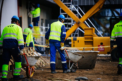 SÄHKÖTTÄJÄNPUISTON PERUSKORJAUS TOUKOKUUN LOPUSSA