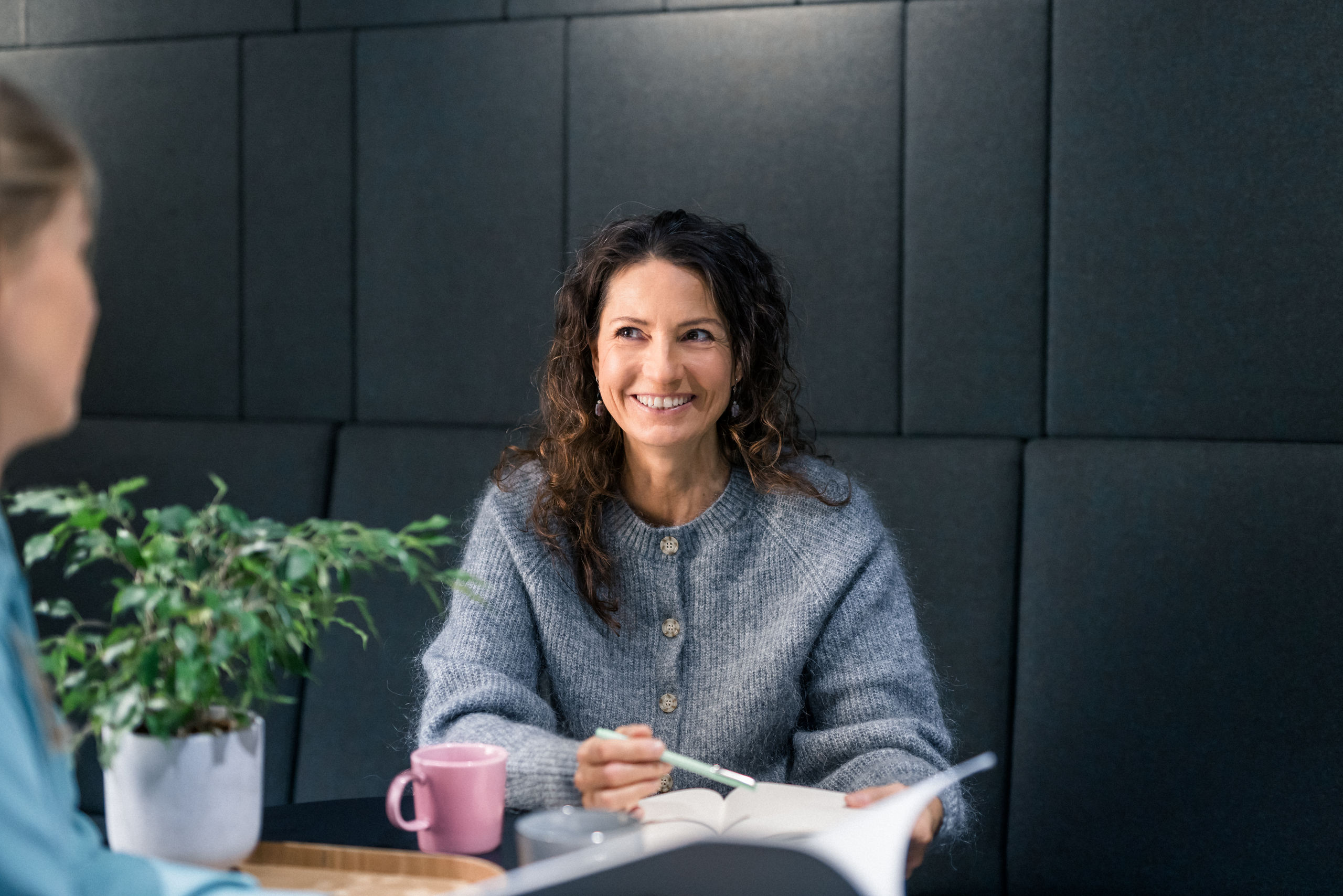 Taloudelliset raportit ja materiaalit